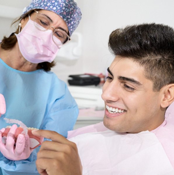 aa patient visiting his dentist in Jacksonville, FL